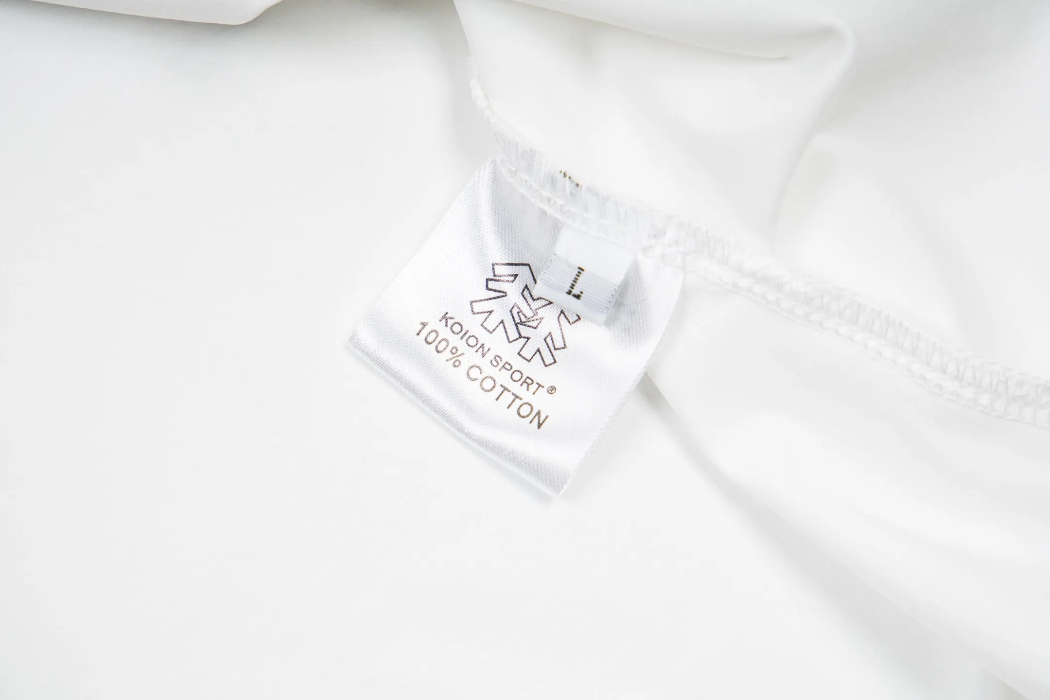 KOLON SPORT polo Same Style Breathable Classiclogo Same Style Sizes：S-XXL ：Black White